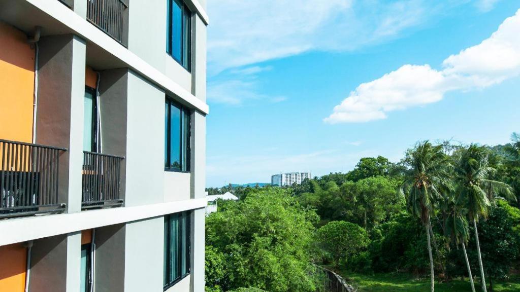 B2 Phuket Boutique & Budget Hotel מראה חיצוני תמונה