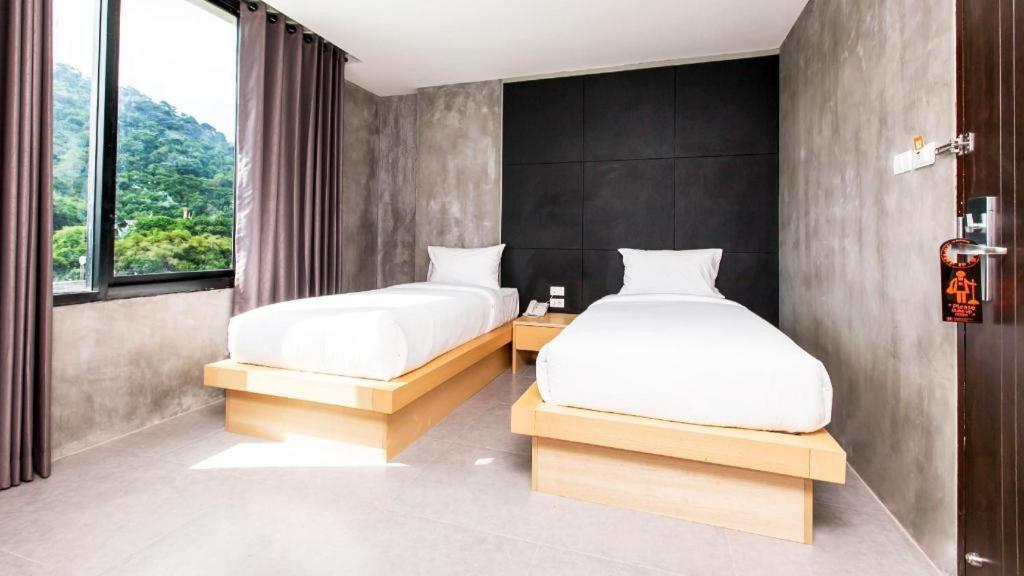 B2 Phuket Boutique & Budget Hotel מראה חיצוני תמונה