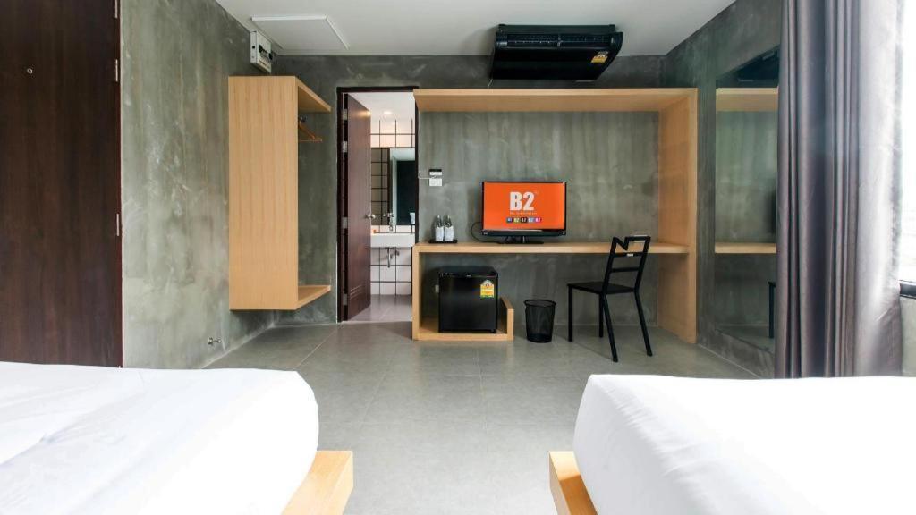 B2 Phuket Boutique & Budget Hotel מראה חיצוני תמונה
