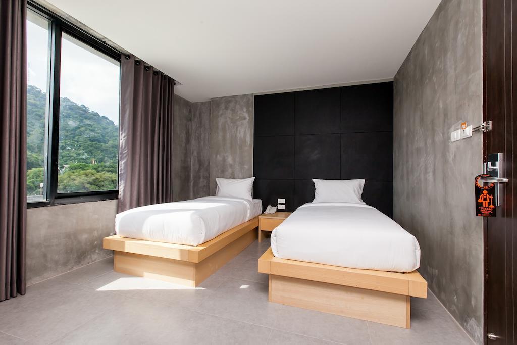 B2 Phuket Boutique & Budget Hotel חדר תמונה