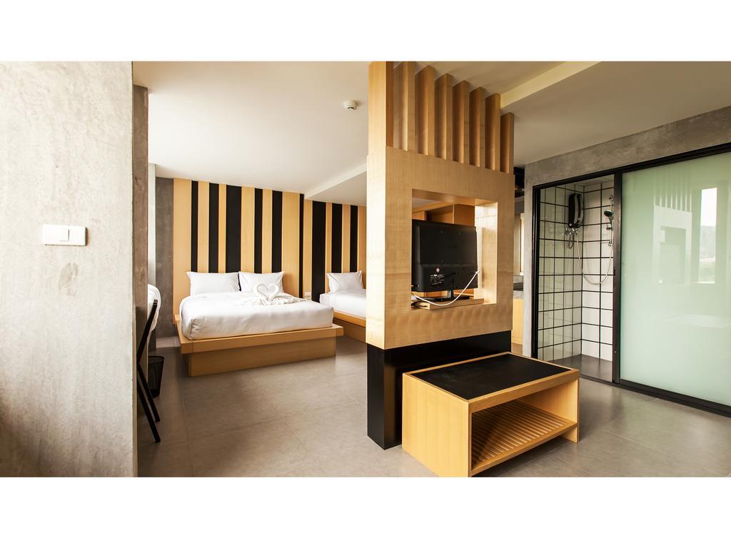 B2 Phuket Boutique & Budget Hotel מראה חיצוני תמונה