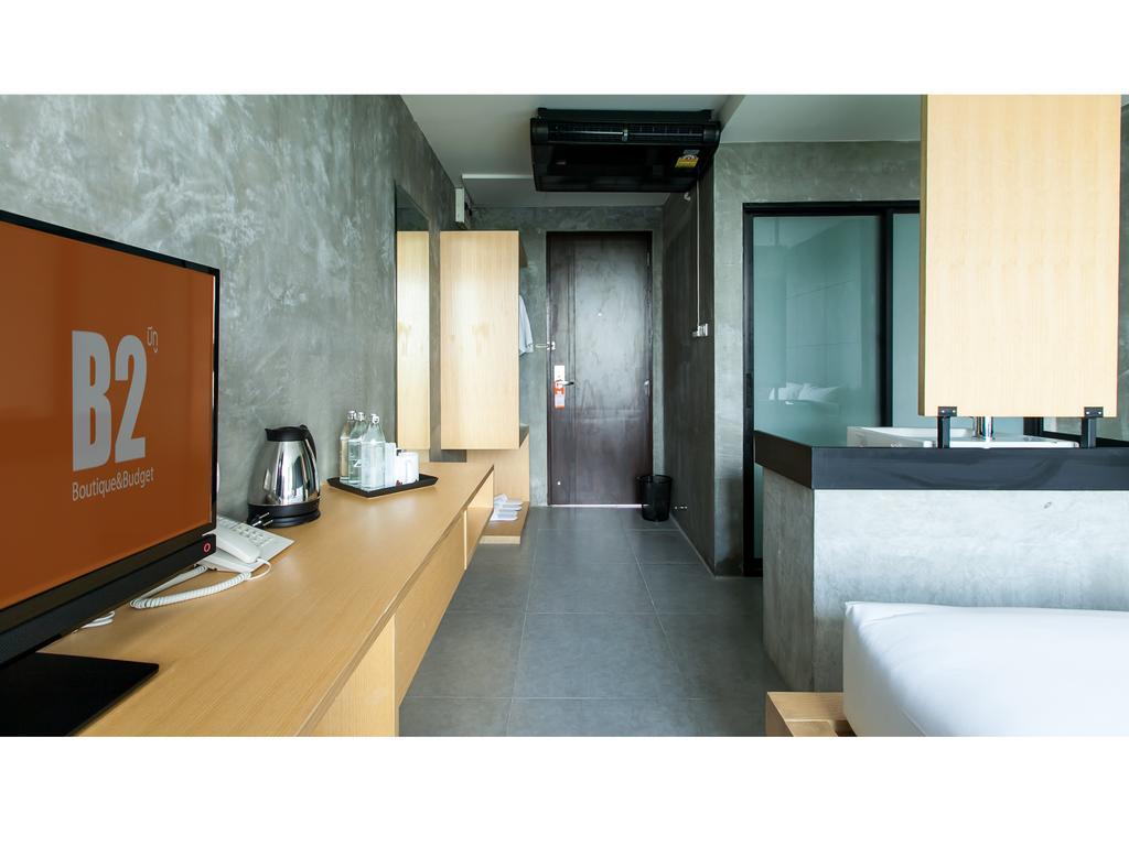 B2 Phuket Boutique & Budget Hotel מראה חיצוני תמונה