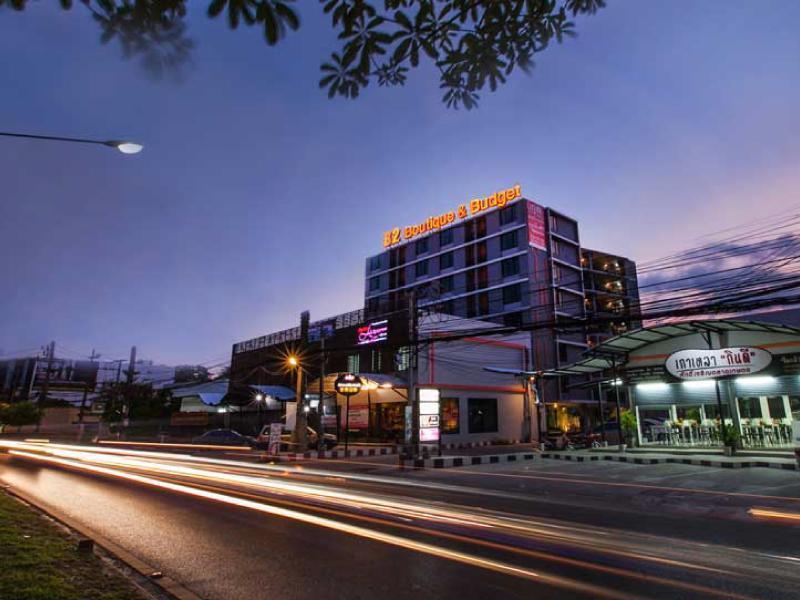 B2 Phuket Boutique & Budget Hotel מראה חיצוני תמונה