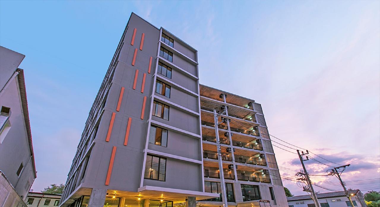 B2 Phuket Boutique & Budget Hotel מראה חיצוני תמונה